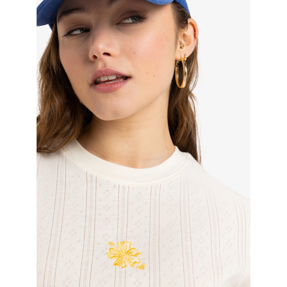 POINTELLE BABY T