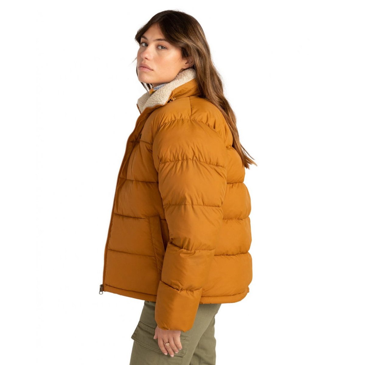 JANUARY PUFFA