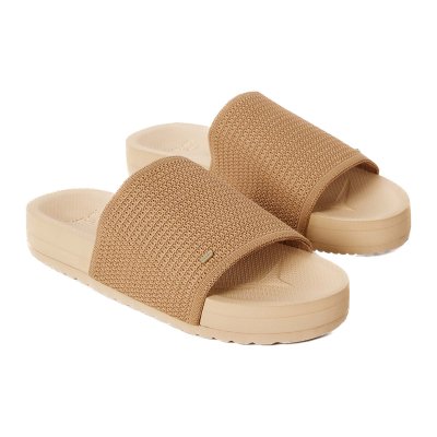 POOL PARTY PLATFORM YARDAGE