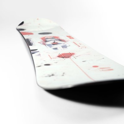 OUTERSPACE LIVING 25/26