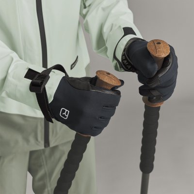 TOUR GLOVE