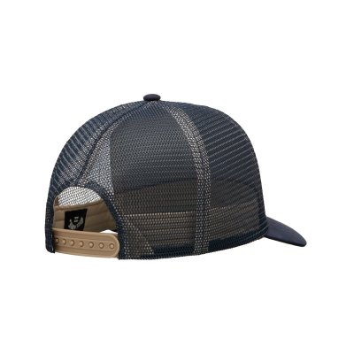 DIAMOND TRUCKER