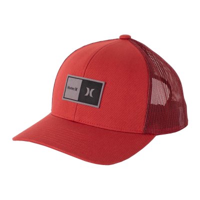 M FAIRWAY TRUCKER HAT
