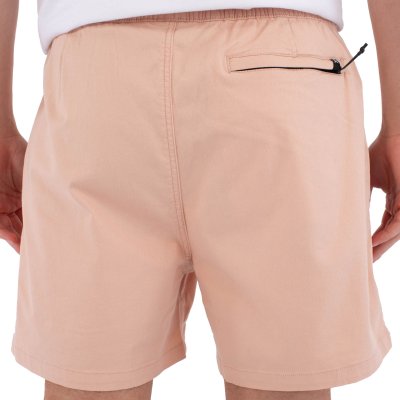 M ICON EWALKSHORT 17
