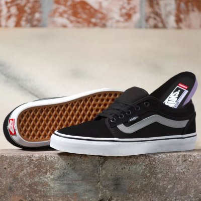Chukka Low Sidestripe